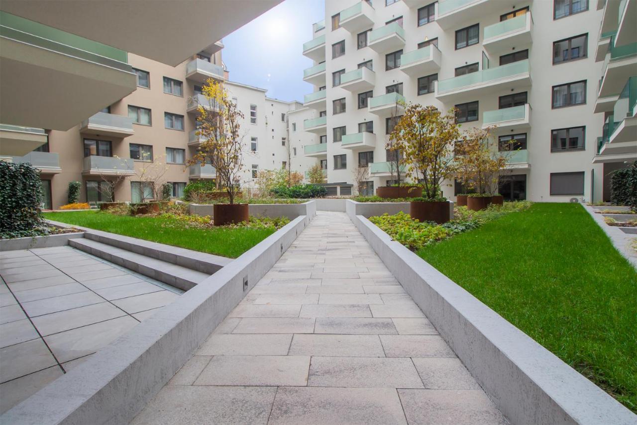 Corvin Modern Suite Budapeşte Dış mekan fotoğraf