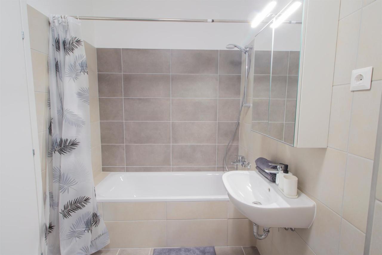 Corvin Modern Suite Budapeşte Dış mekan fotoğraf